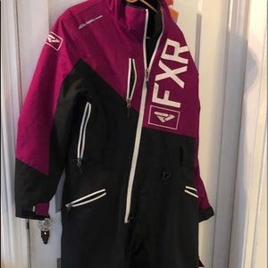 FXR squadron insulated mono suit in great shape no tears